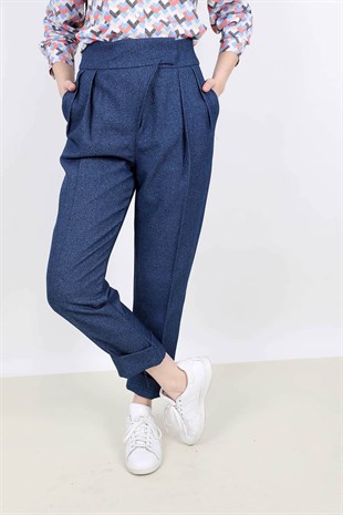 Duble Paça Önü Kruvaze Kumaş Pantolon - Mavi ve diğer Pantolon modellerimiz için online alışveriş mağazamızı ziyaret edin. 