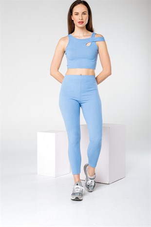 Mavi Fitilli Tayt Bustiyer Takım ve diğer Spor Giyim modellerimiz için online alışveriş mağazamızı ziyaret edin. 